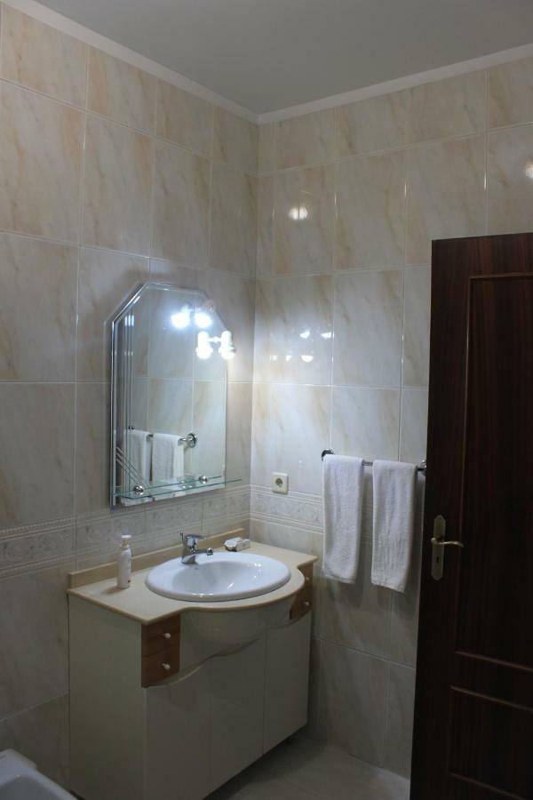 Flamingo Rose Apartment Порто Екстериор снимка